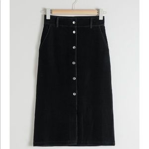 Velvet midi pencil skirt
